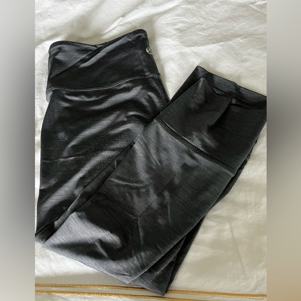 Size 2 lulu crops EUC